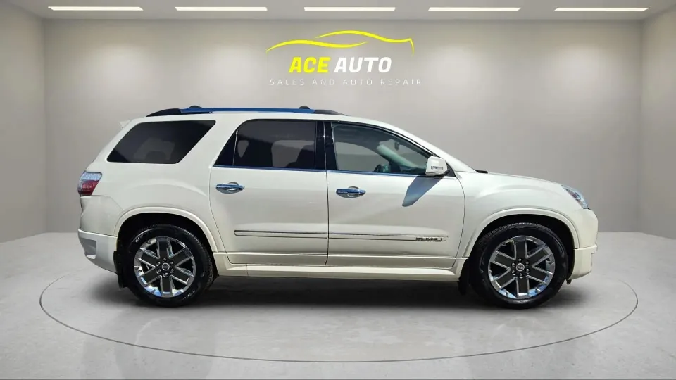 GMC Acadia 2012 photo 5