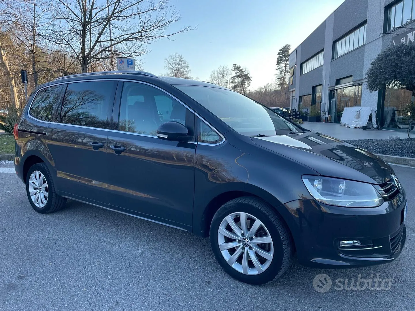 Volkswagen Sharan 2011 photo 5