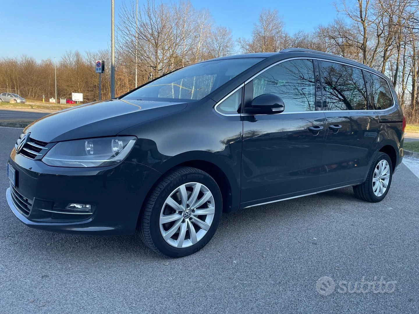 Volkswagen Sharan 2011 photo 3