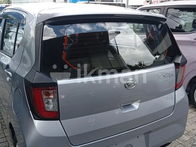 Daihatsu Mira 2024 photo 5