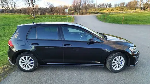 Volkswagen Golf 7 2018 photo 2