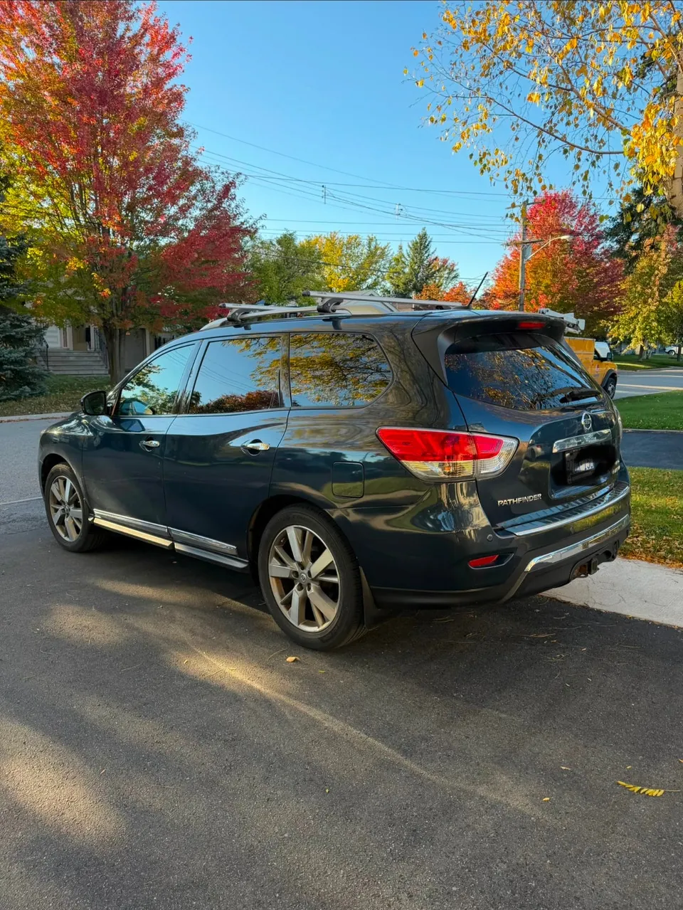 Nissan Pathfinder 2015 photo 2