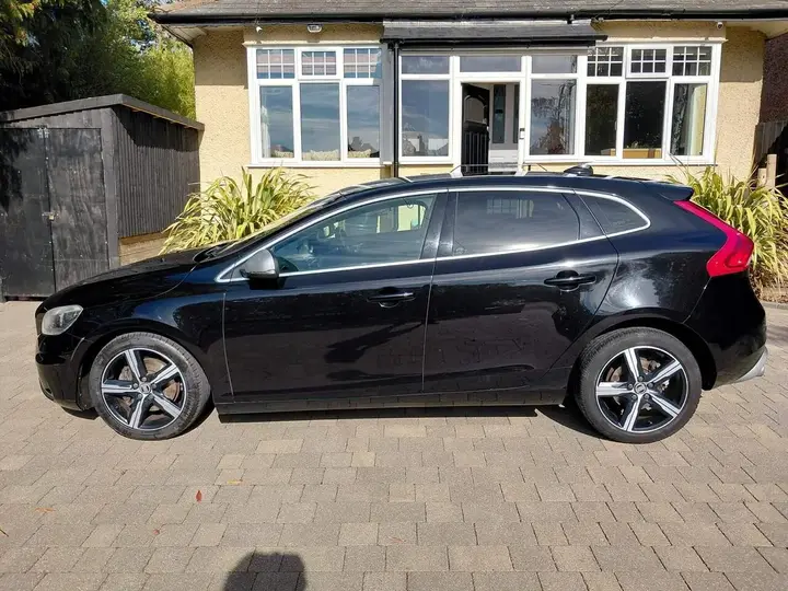 Volvo V40 2015 photo 3