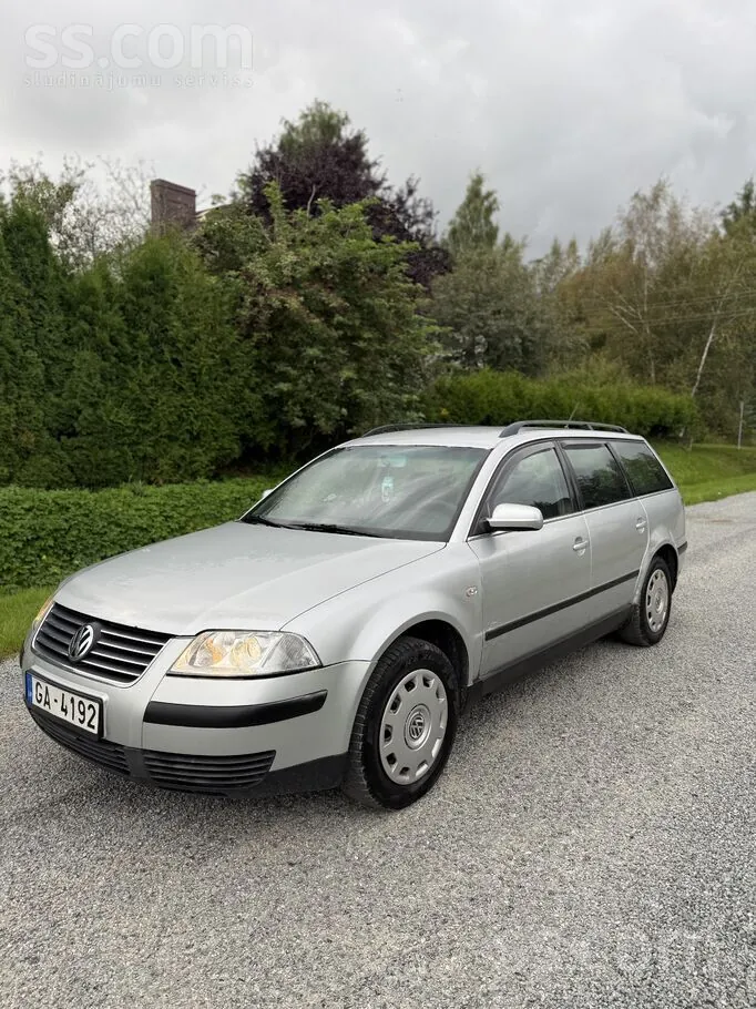 Volkswagen Passat 2001 photo 2