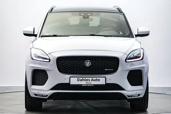 Jaguar E-Pace 2018 photo 3