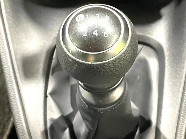 Toyota Yaris 2024 photo 4