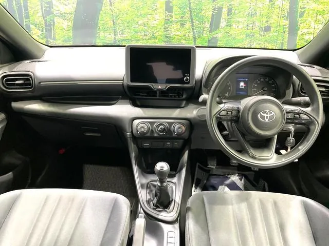 Toyota Yaris 2024 photo 2