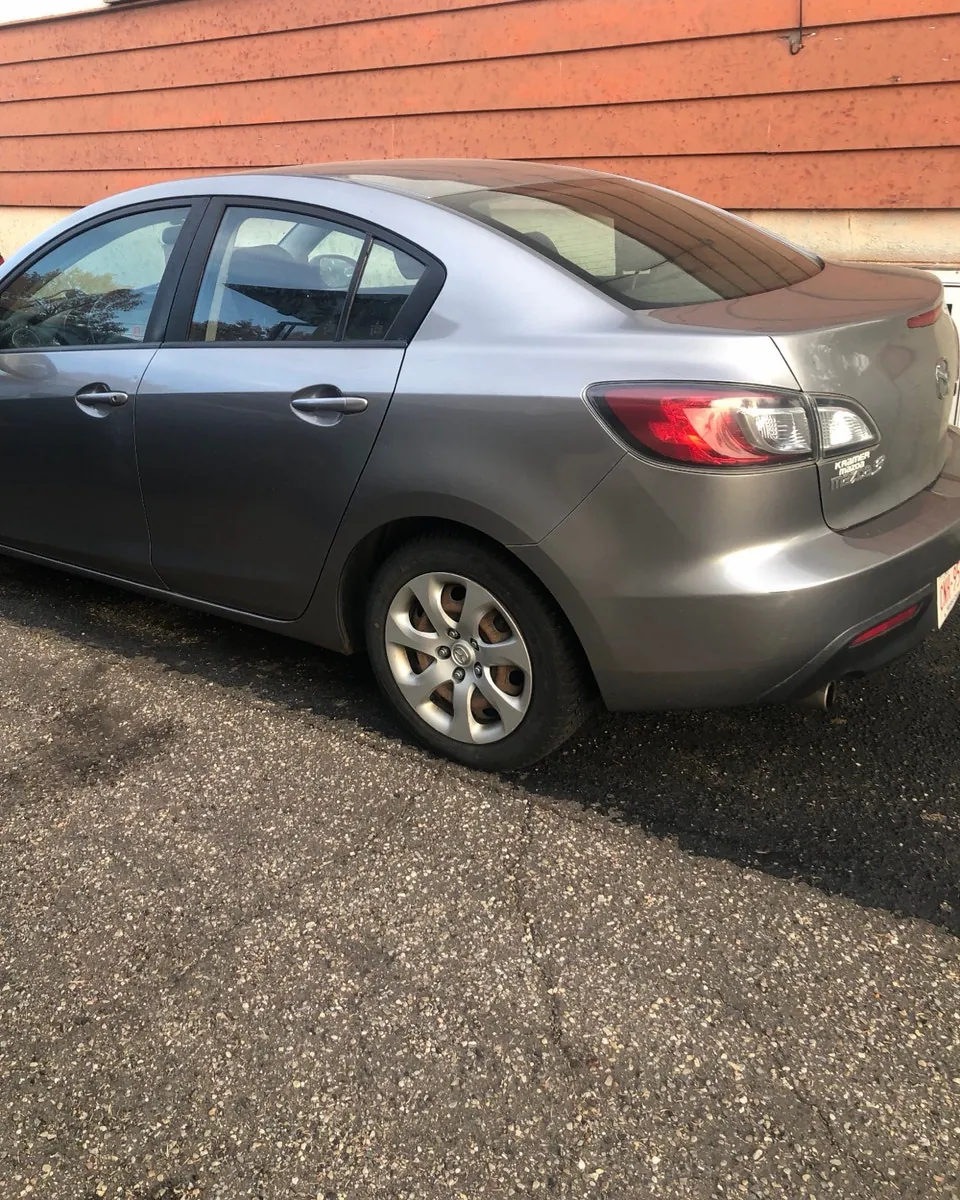 Mazda 3