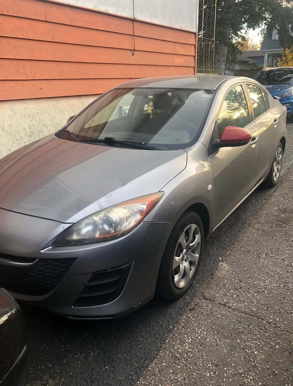 Mazda 3 2010 photo 2