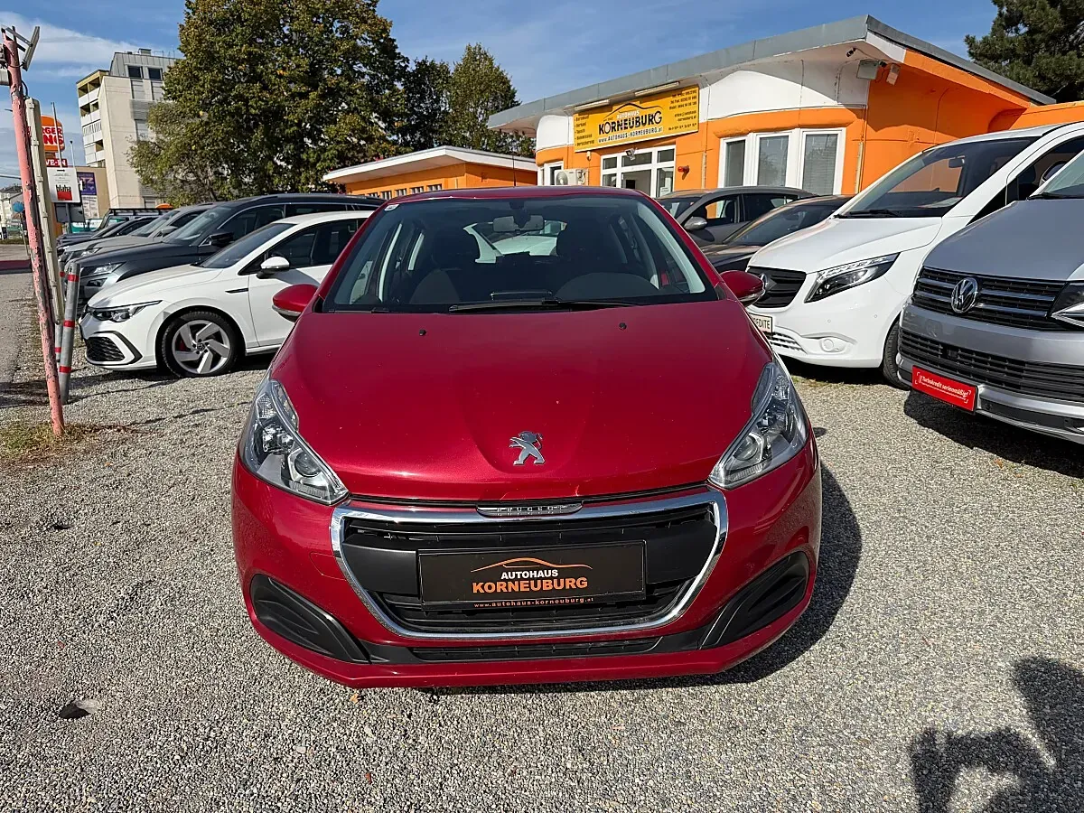 Peugeot 208 2016 photo 2