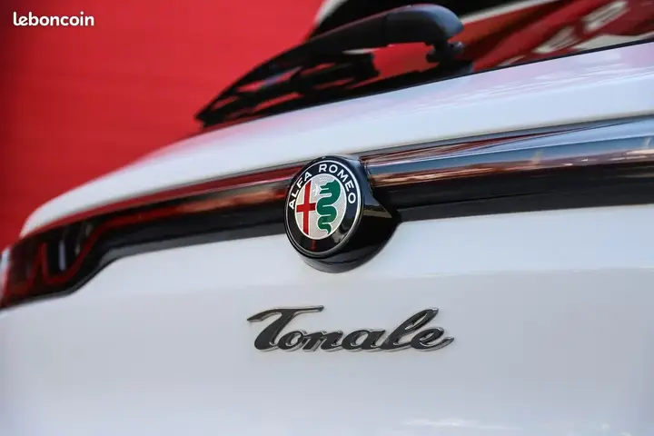Alfa Romeo Tonale 2025 photo 4