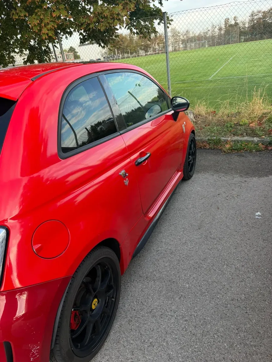 Abarth 500 2012 photo 3