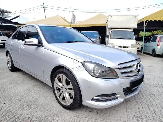 Mercedes-Benz C200 Cgi