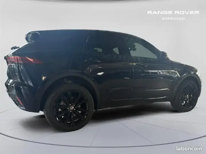 Jaguar E-Pace 2024 photo 4