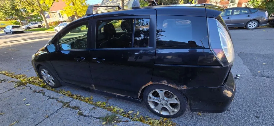Mazda 5