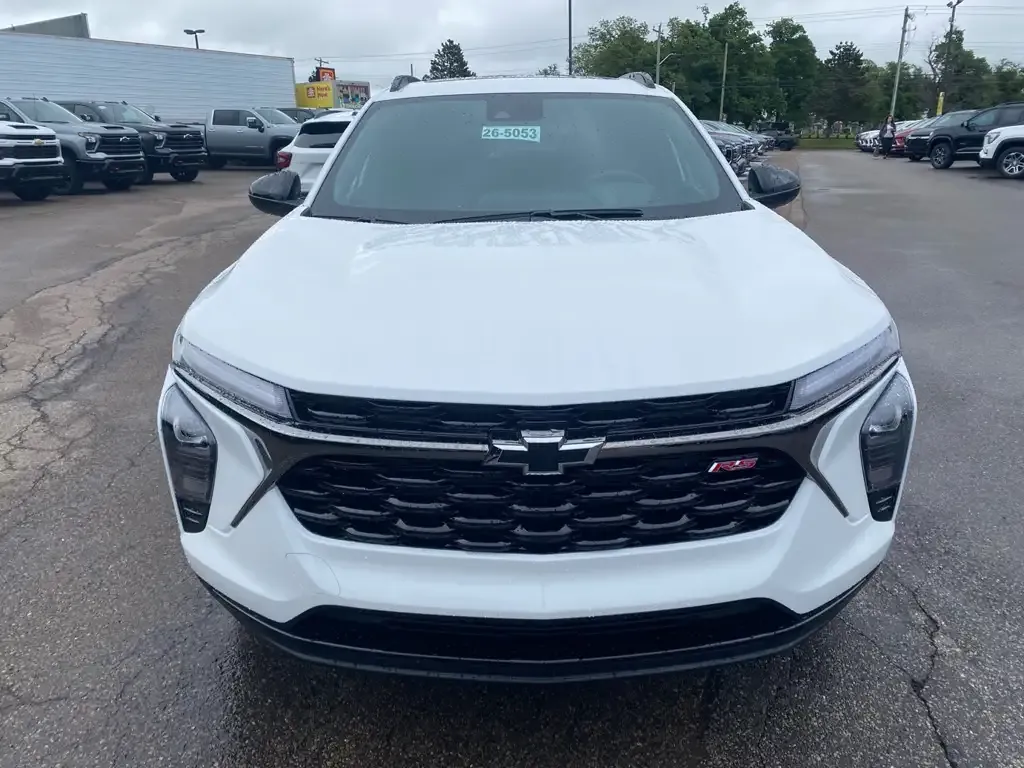 Chevrolet Trax 2026 photo 2