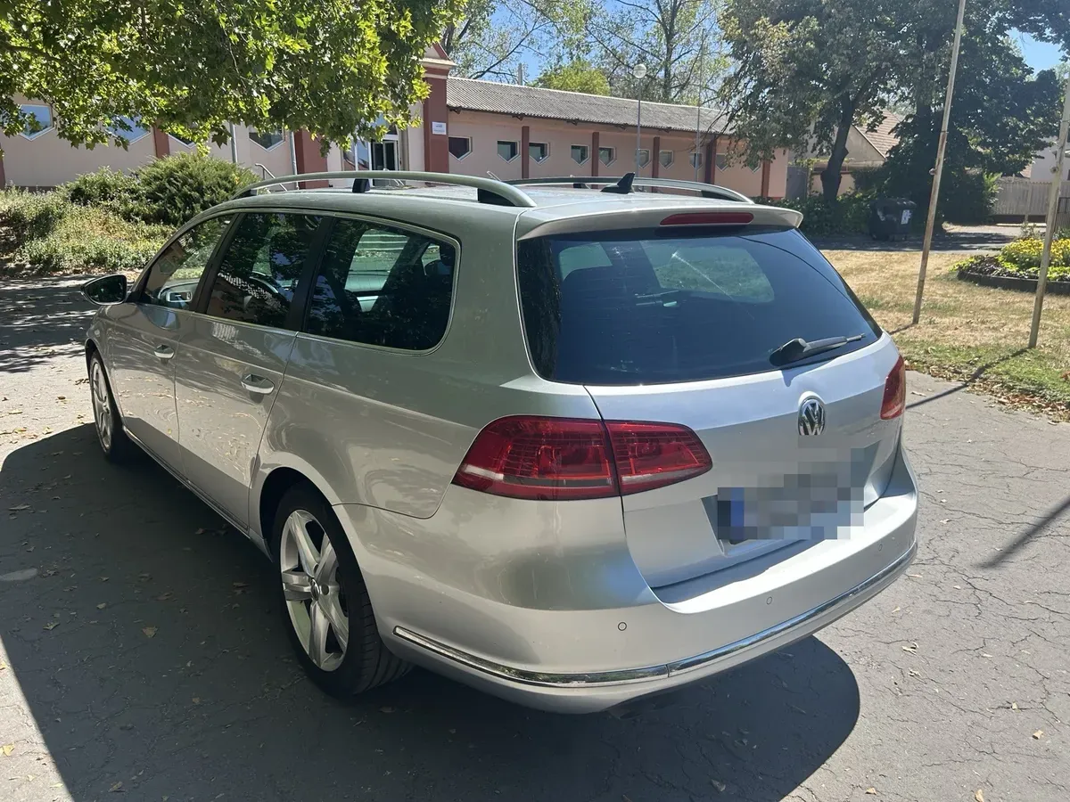 Volkswagen Passat 2014 photo 2