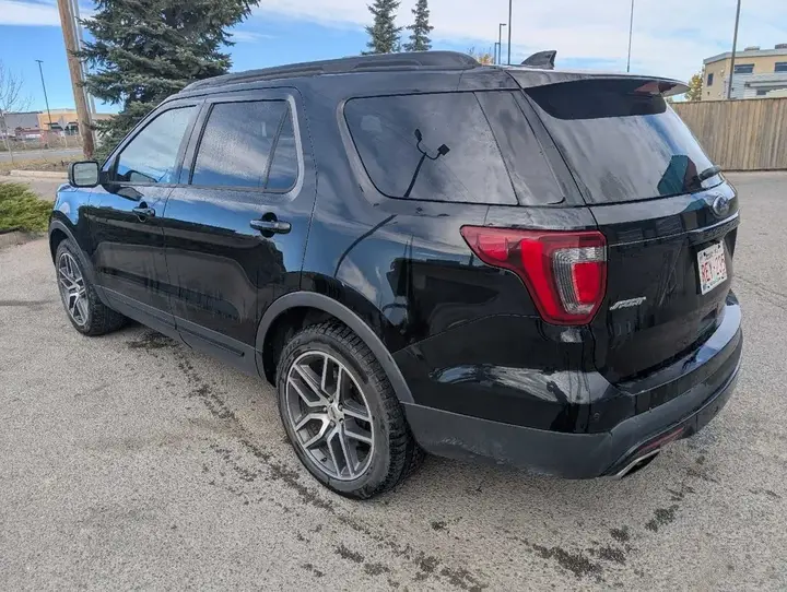 Ford Explorer 2016 photo 4
