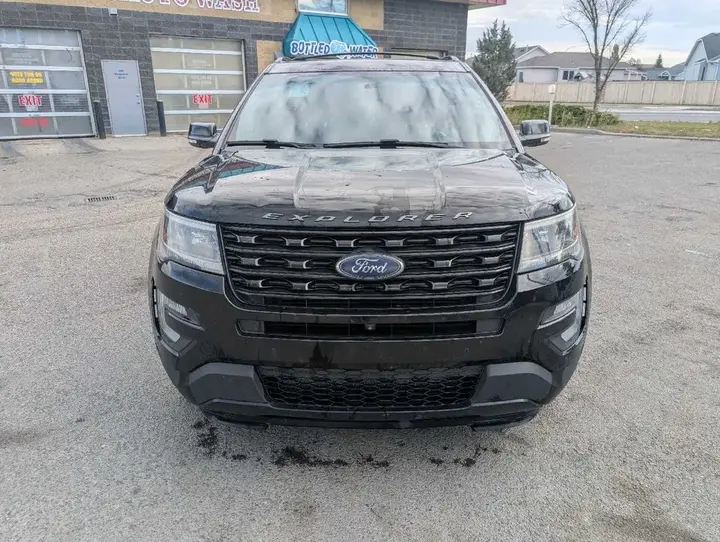 Ford Explorer 2016 photo 2
