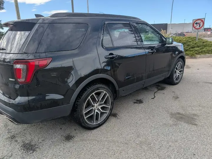 Ford Explorer 2016 photo 5
