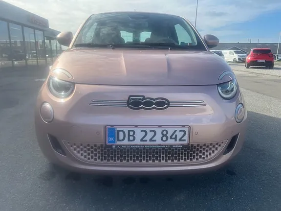 Fiat 500E 2020 photo 2