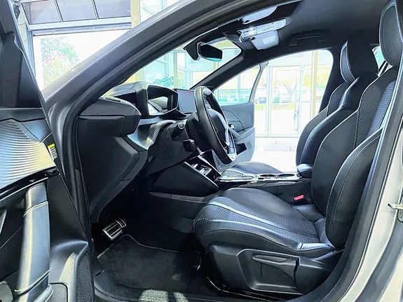 Peugeot E-208 2023 photo 4