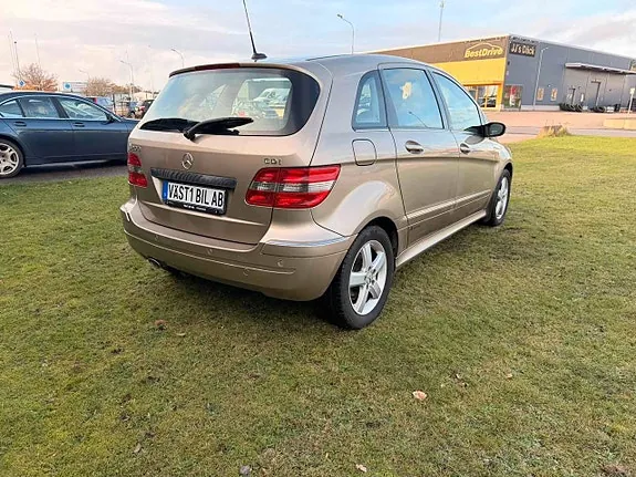 Mercedes-Benz B200 2007 photo 3