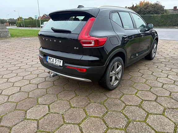 Volvo Xc40 2022 photo 4