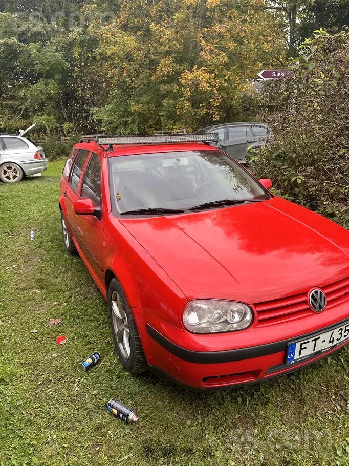 Volkswagen Golf 4 2000 photo 2