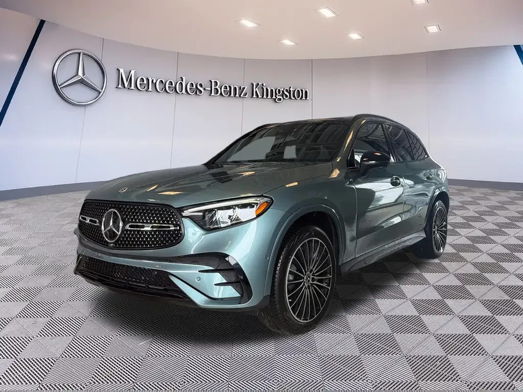 Mercedes-Benz Glc 300 2026 photo 2