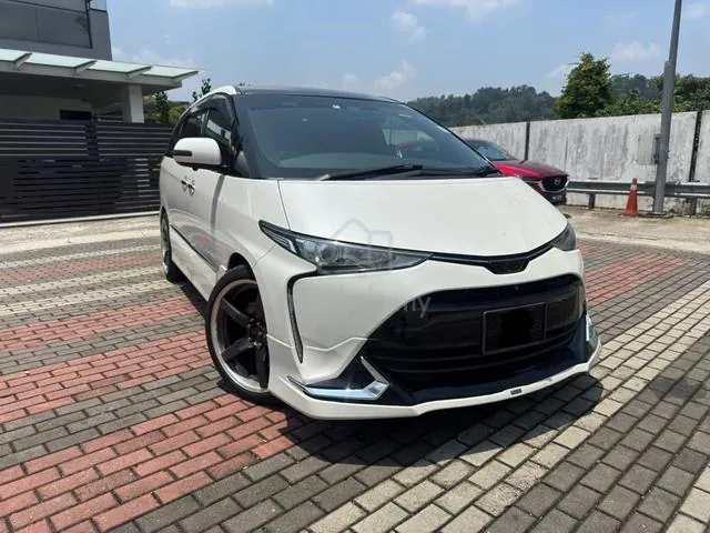 Toyota Estima