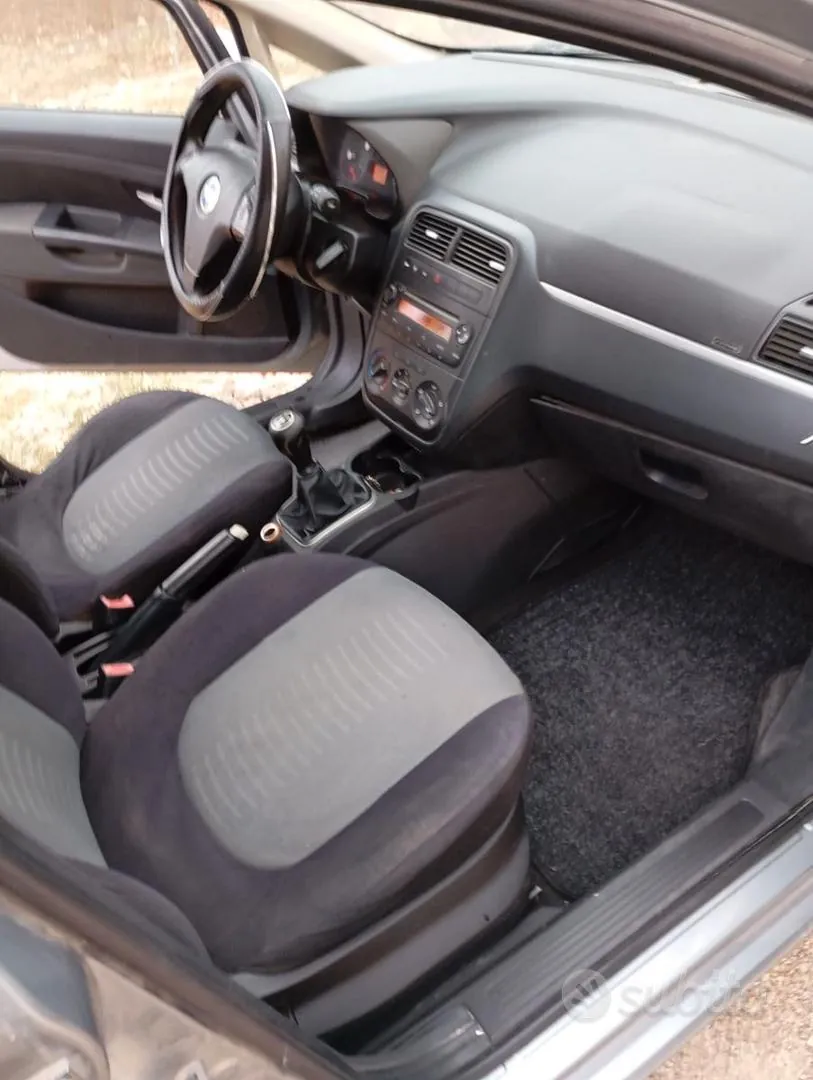 Fiat Grande Punto 2007 photo 5
