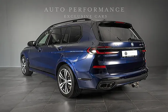 BMW X7 2024 photo 2