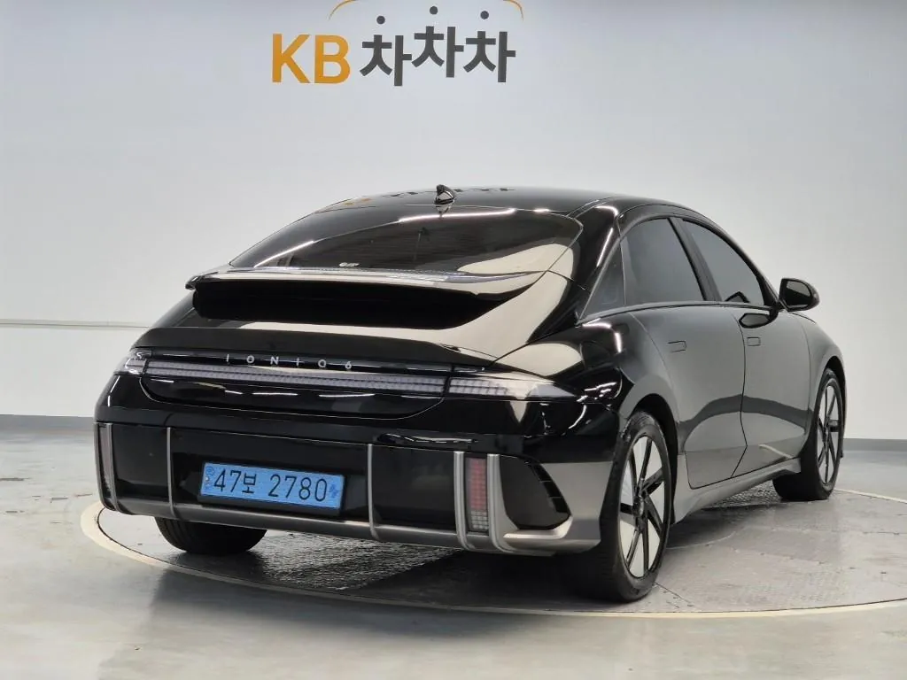 Hyundai Ioniq 6 2025 photo 3