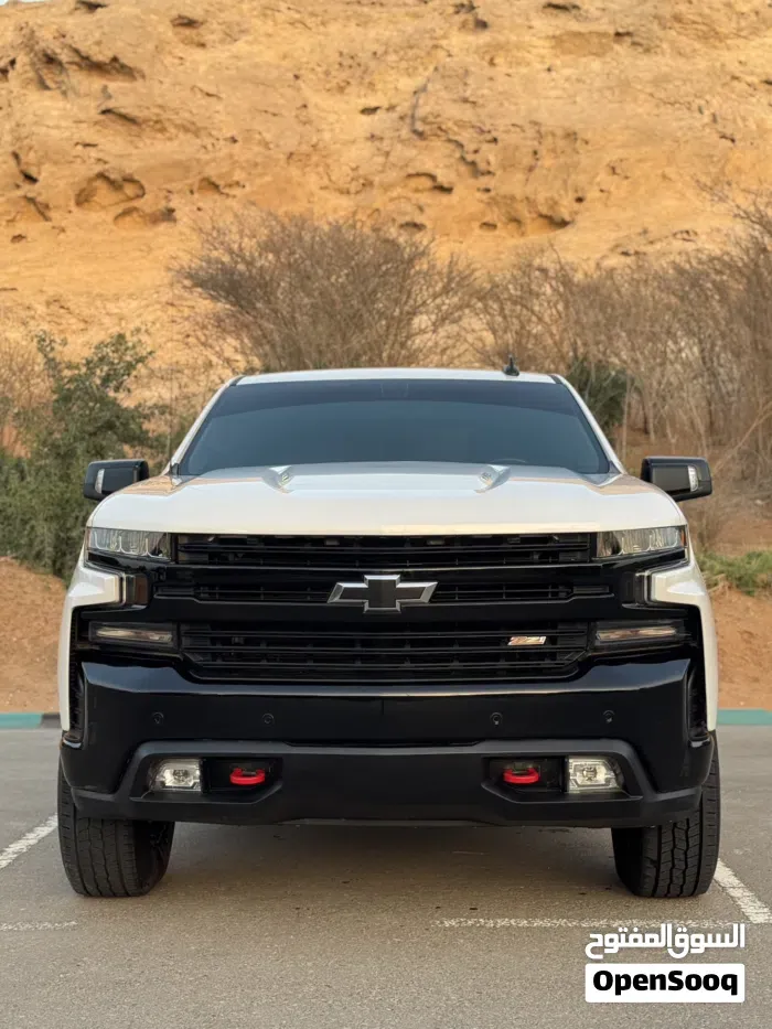 Chevrolet Silverado 2021 photo 3