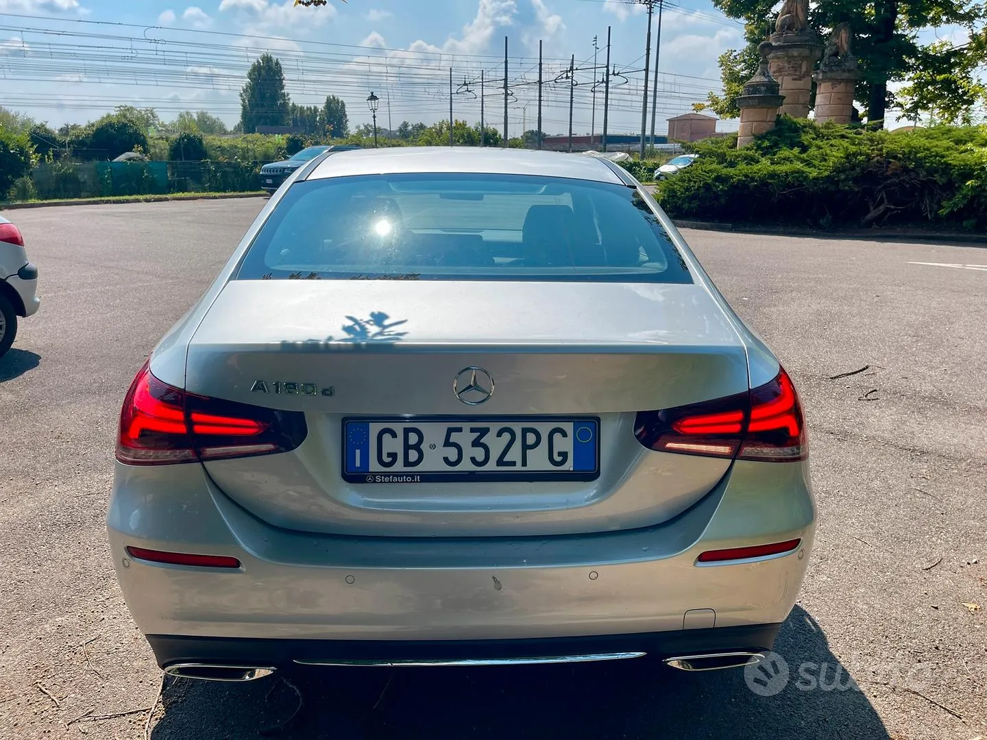 Mercedes-Benz A180D 2020 photo 2