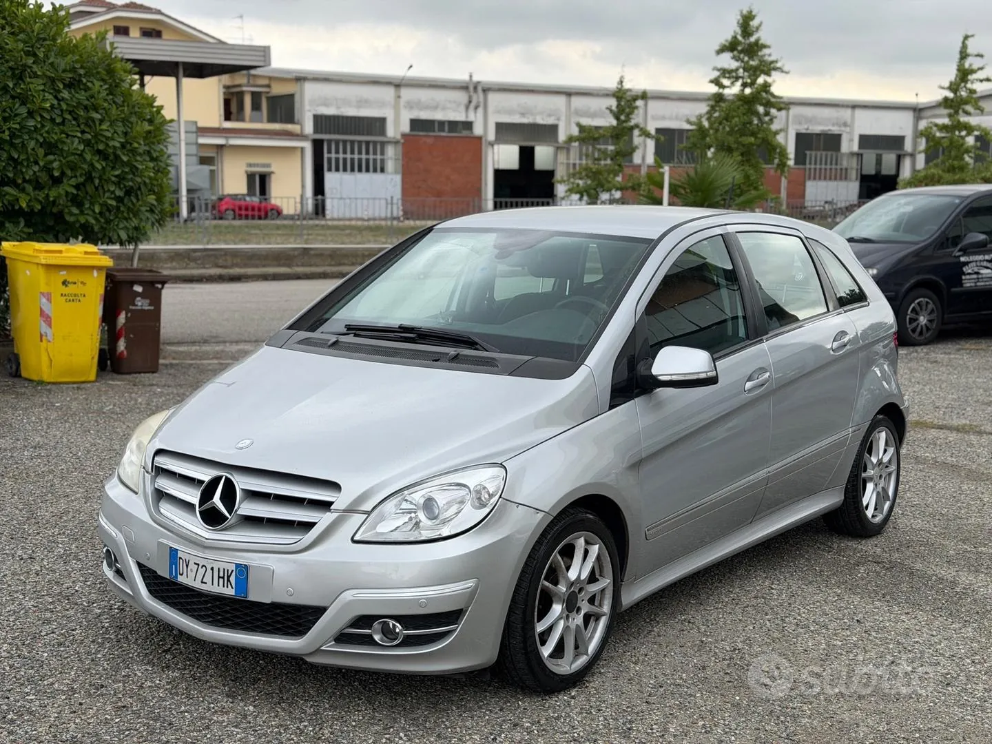 Mercedes-Benz B-Class 2009 photo 3