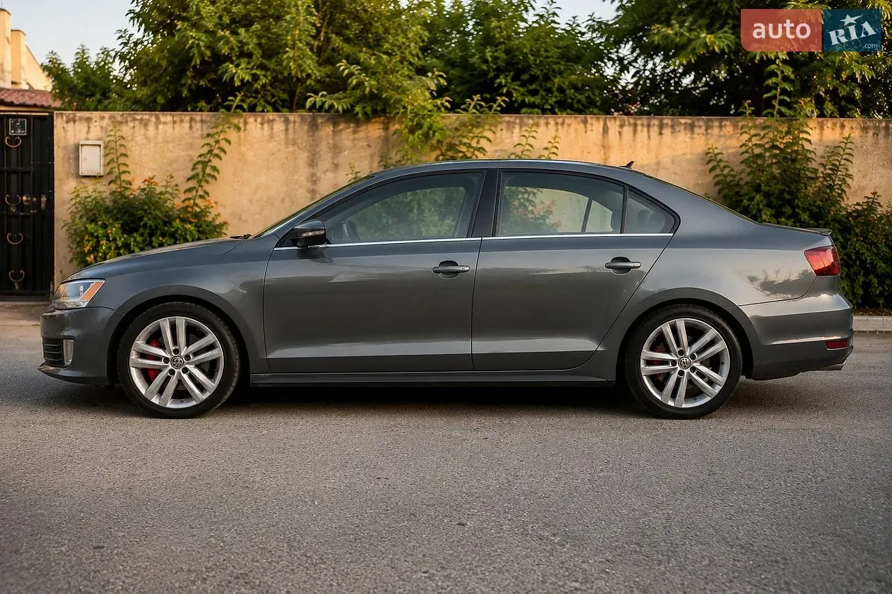 Volkswagen Jetta 2012 photo 2