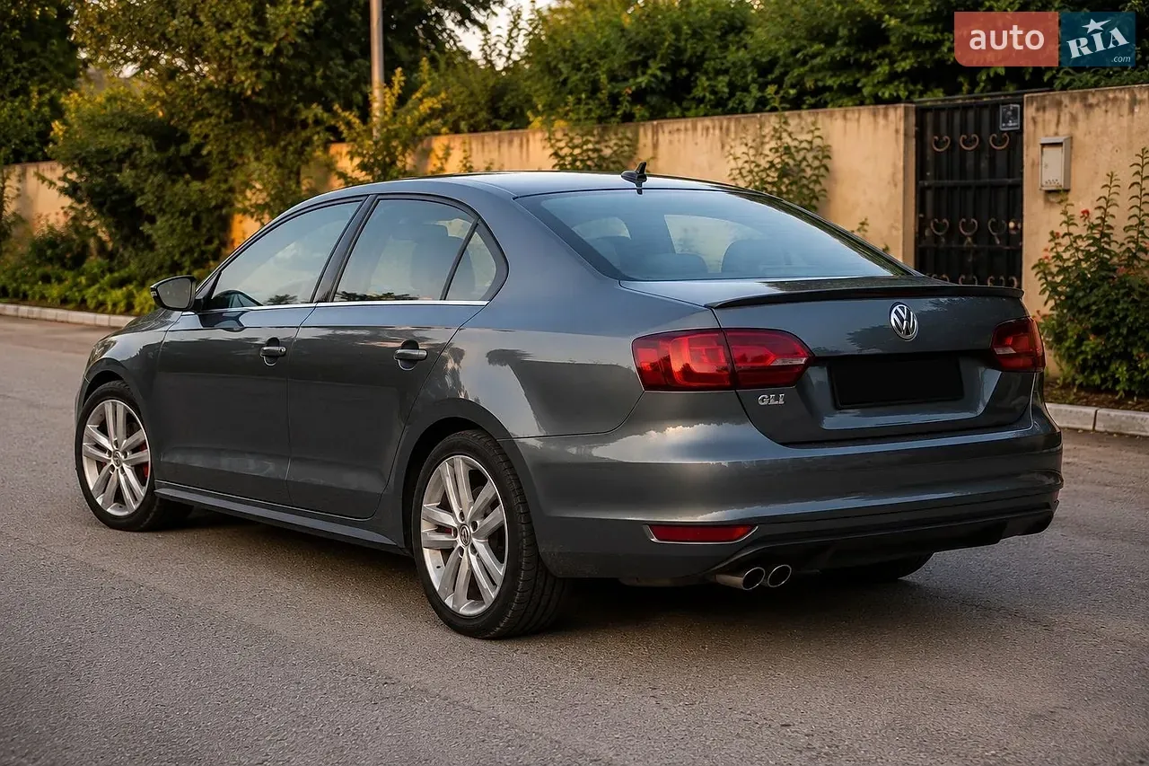Volkswagen Jetta 2012 photo 3
