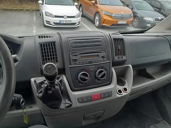 Peugeot Boxer 2011 photo 5