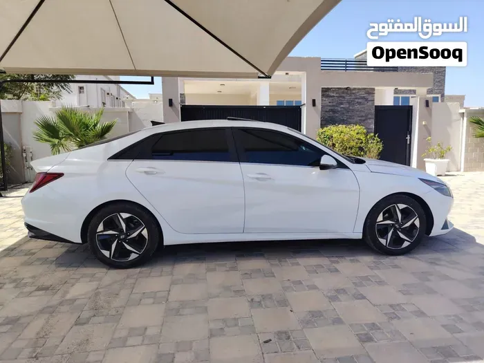 Hyundai Elantra 2021 photo 2