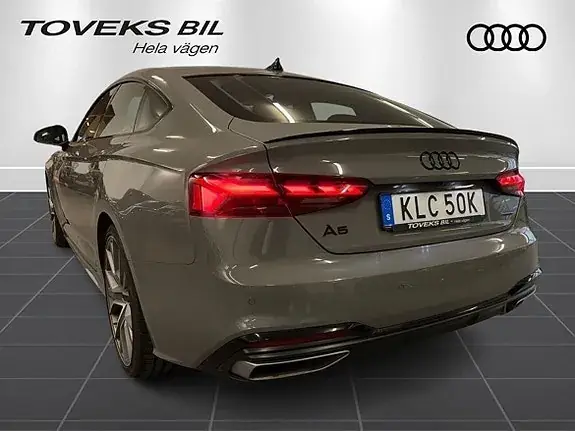 Audi A5 2022 photo 2