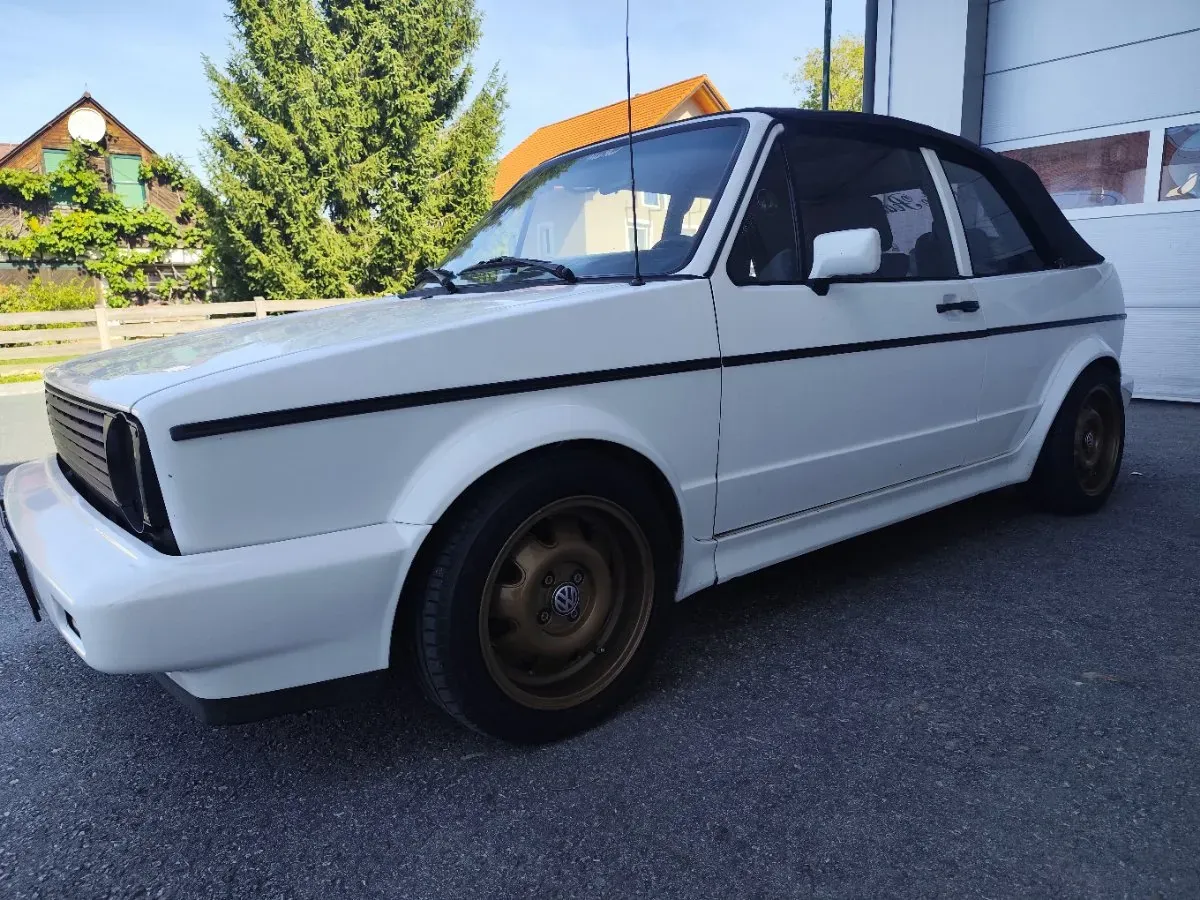 Volkswagen Golf 1989 photo 3