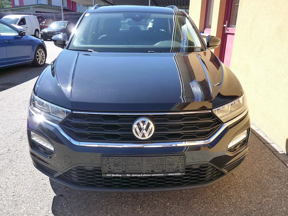 Volkswagen T-Roc 2018 photo 2