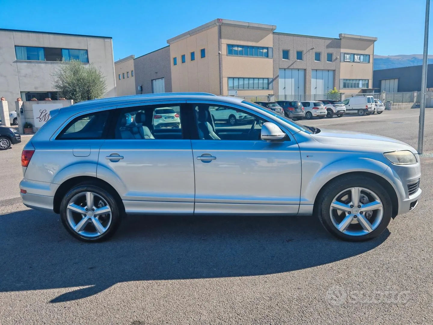 Audi Q7 2008 photo 4