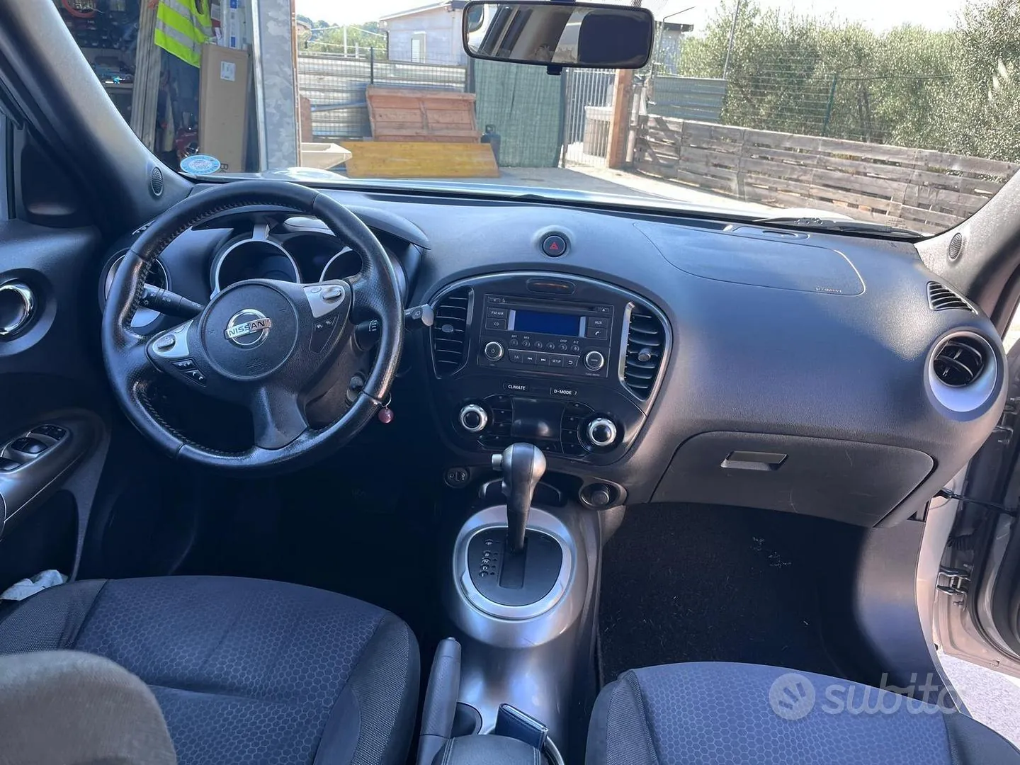 Nissan Juke 2012 photo 4