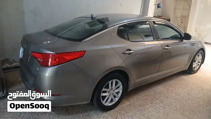 Kia Optima 2013 photo 2