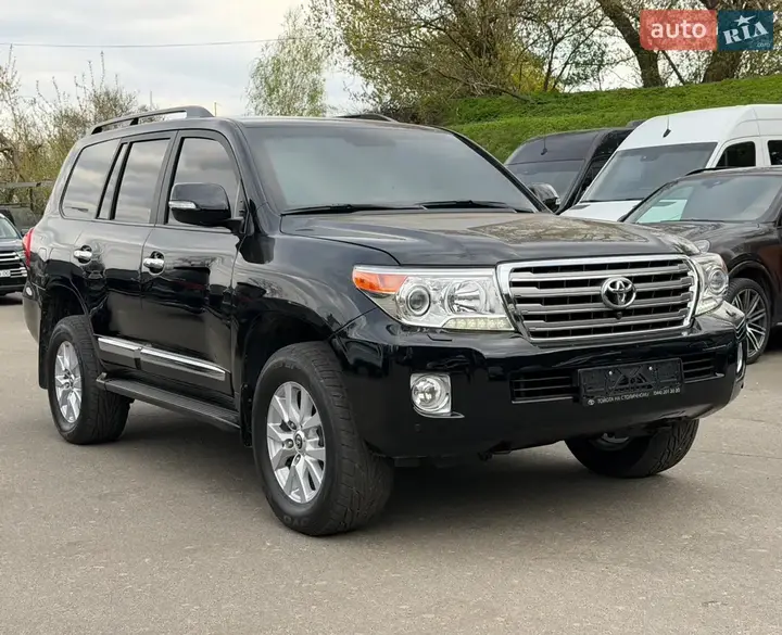 Toyota Land Cruiser