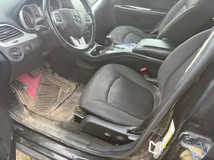 Dodge Journey 2015 photo 4