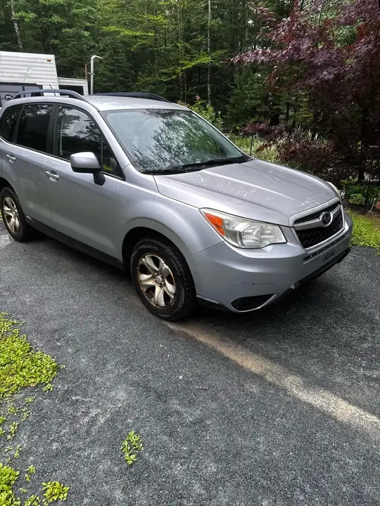 Subaru Forester 2014 photo 2